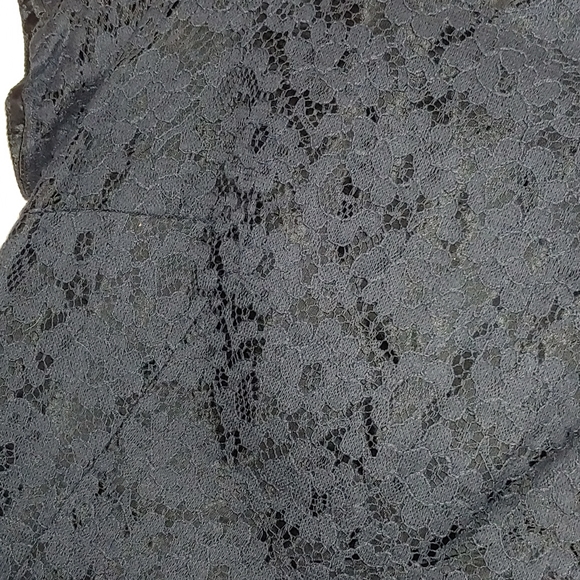 VINTAGE Lace Dress - Picture 4 of 6